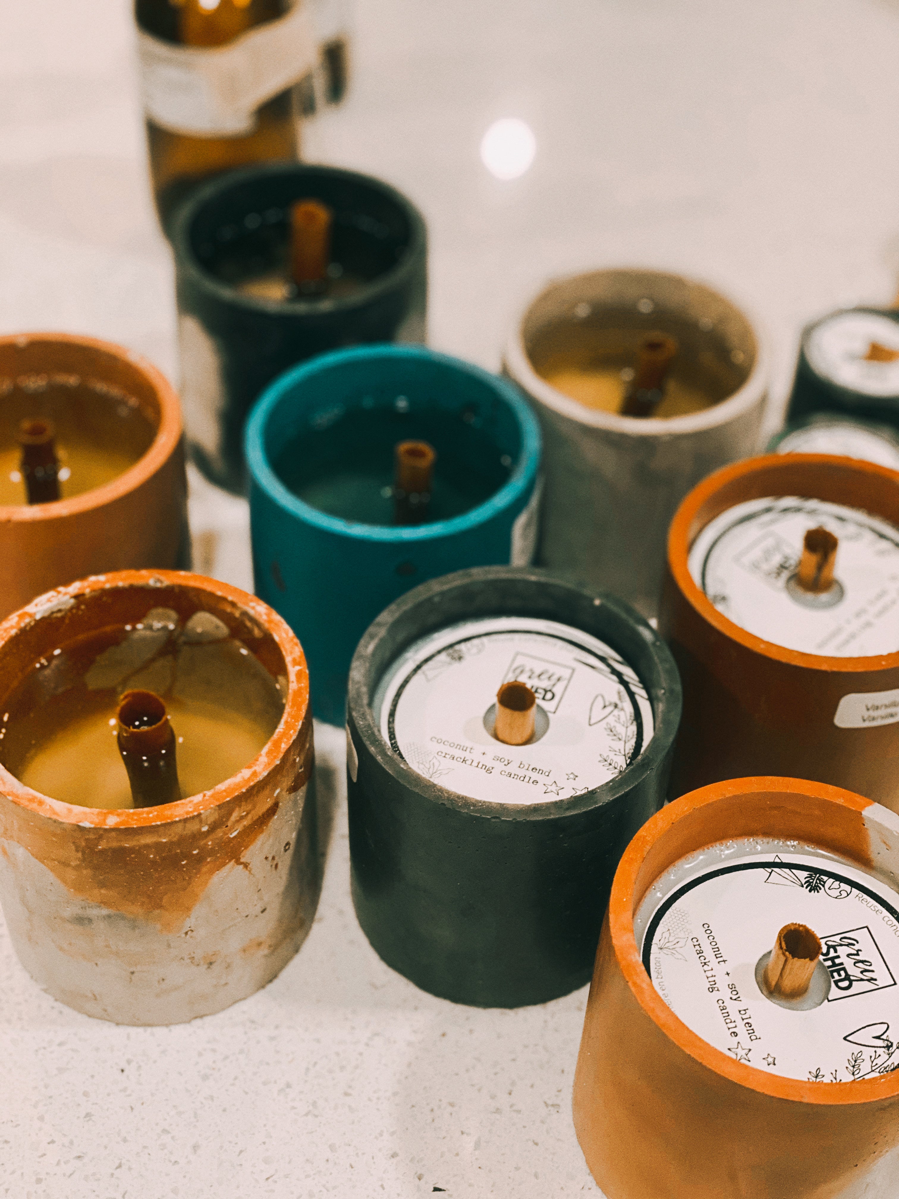 Concrete Crackling Candle