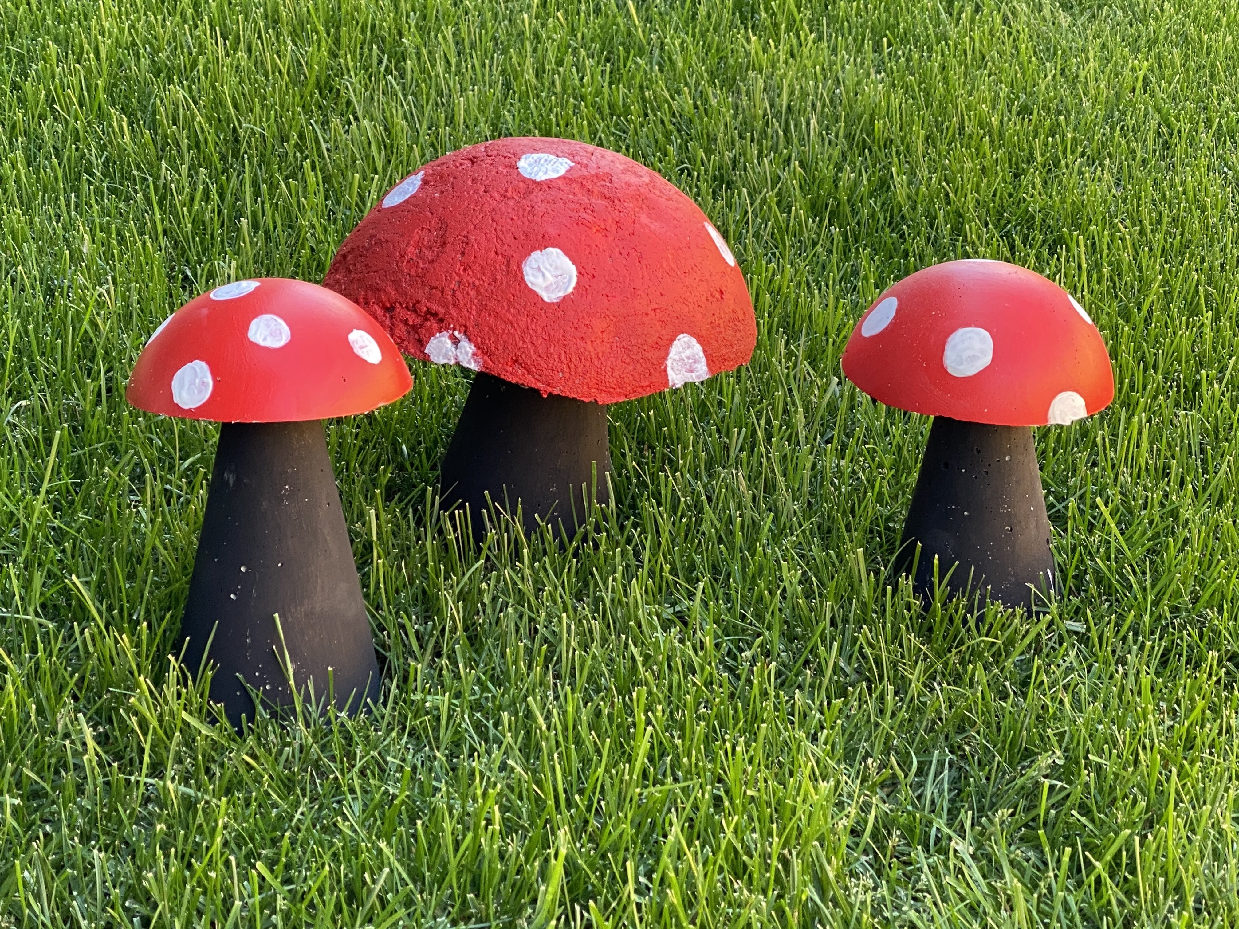Mushrooms Garden Ornaments - Grey Shed
