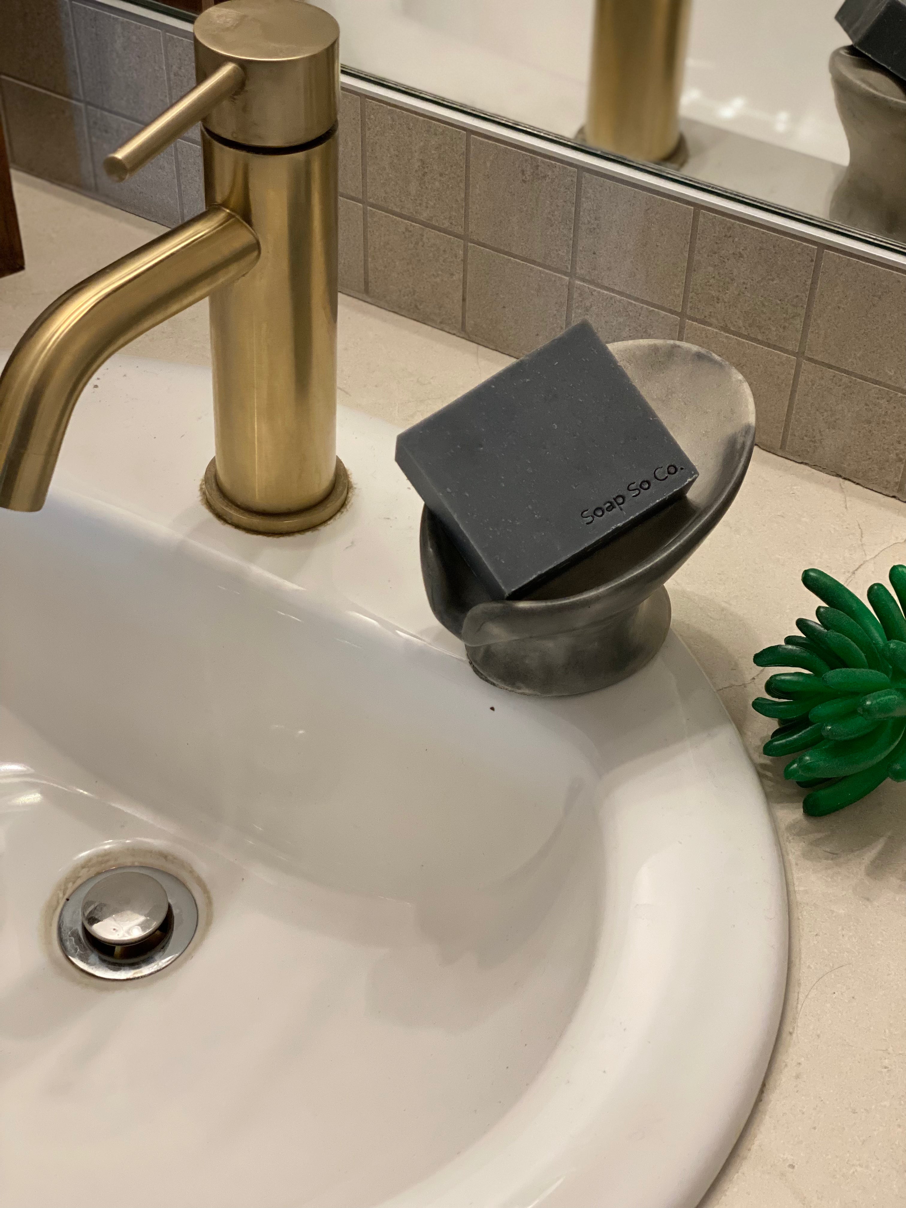 Leaf Drip Soap Dish