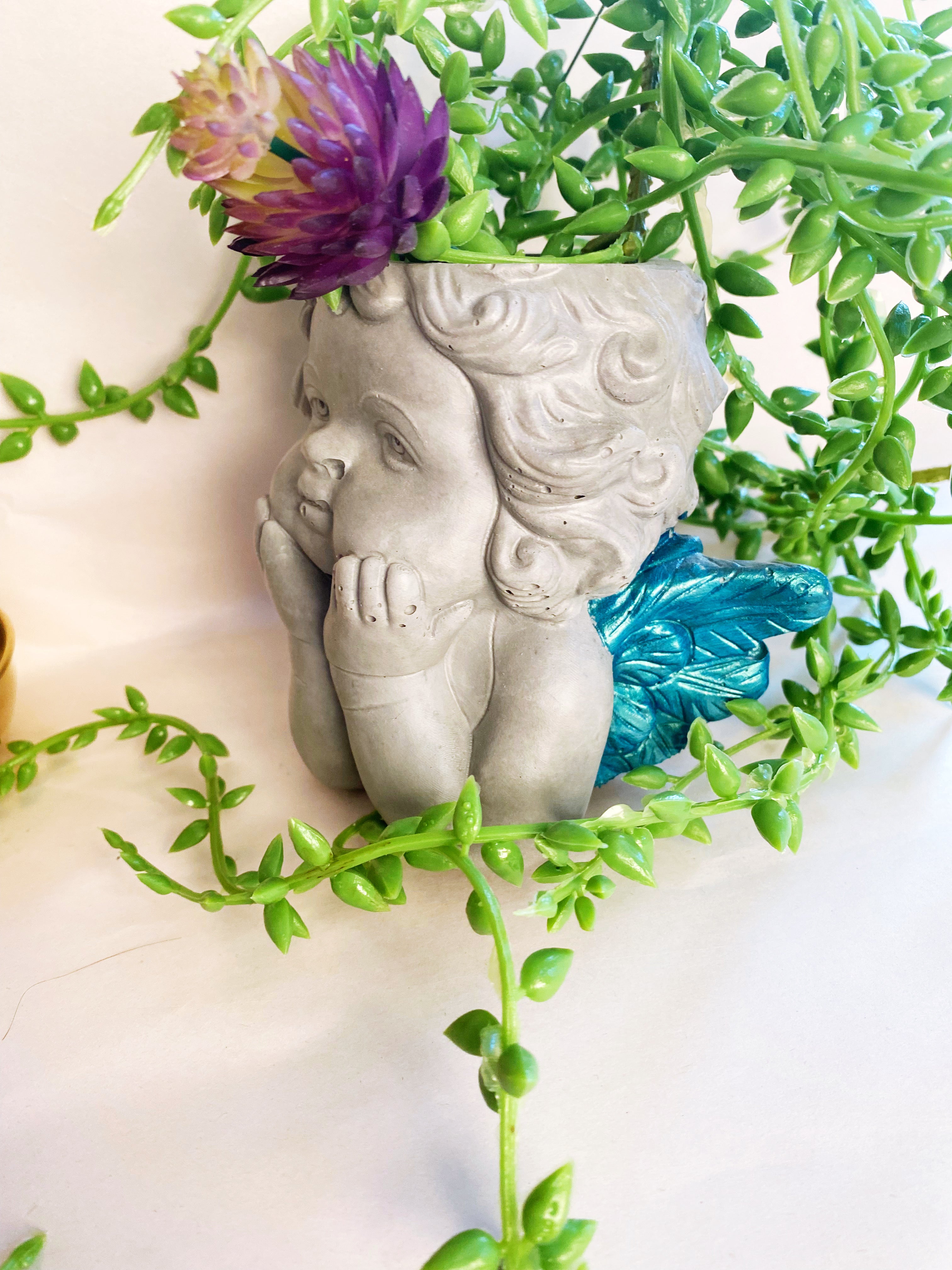 Gabriel Cherub Planter