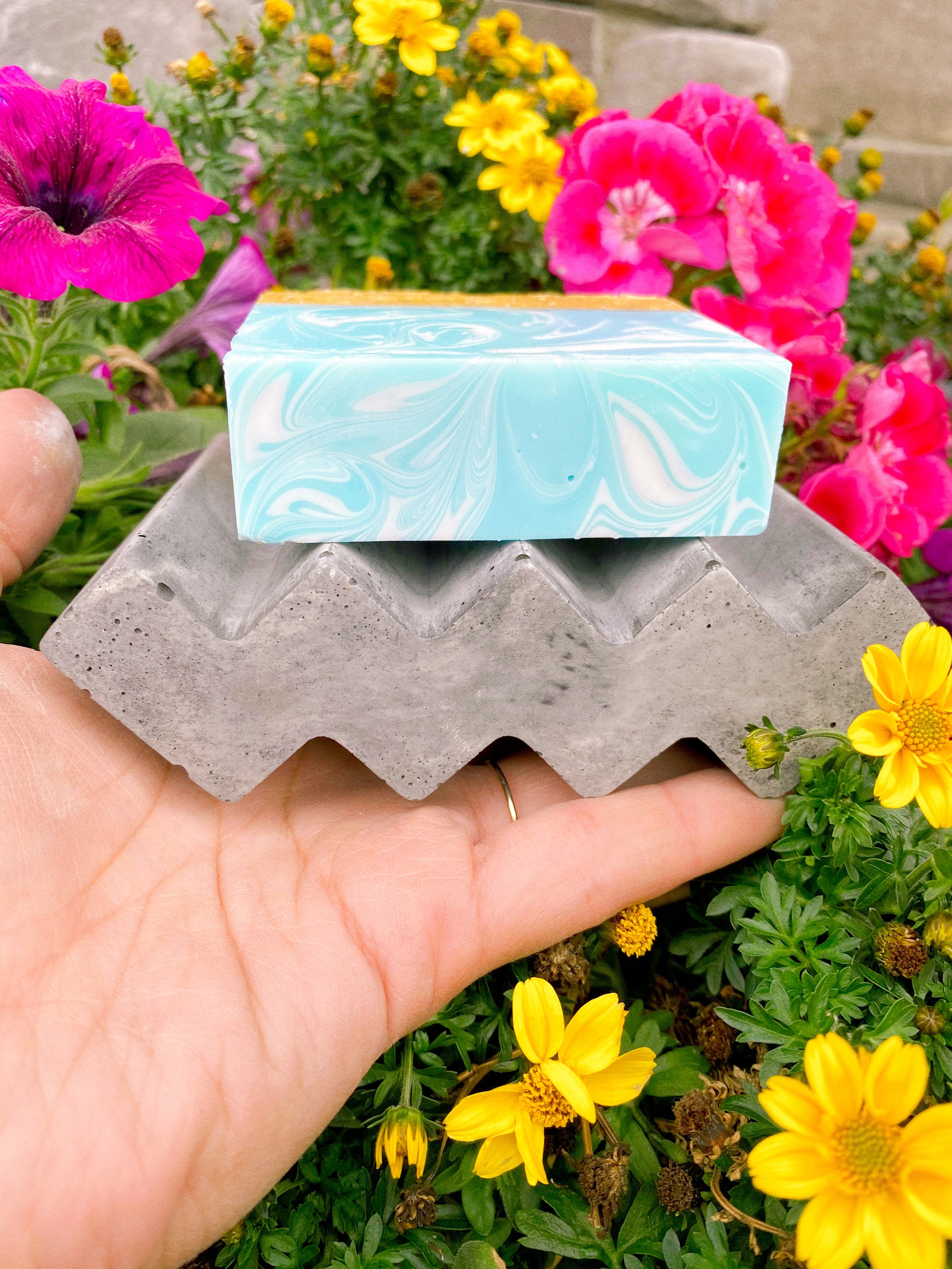 Zig Zag Soap Dish - Grey Shed