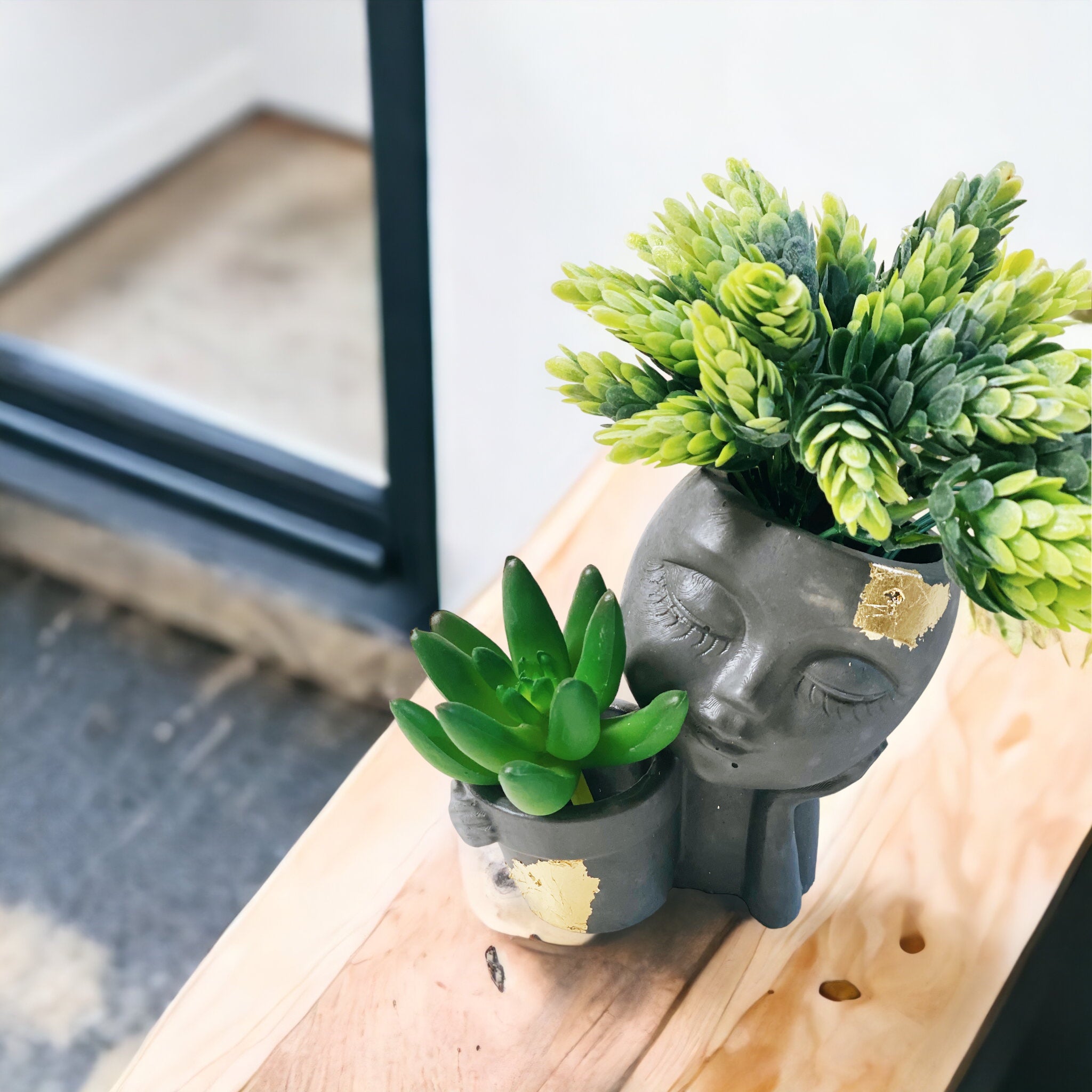 Layla Planter