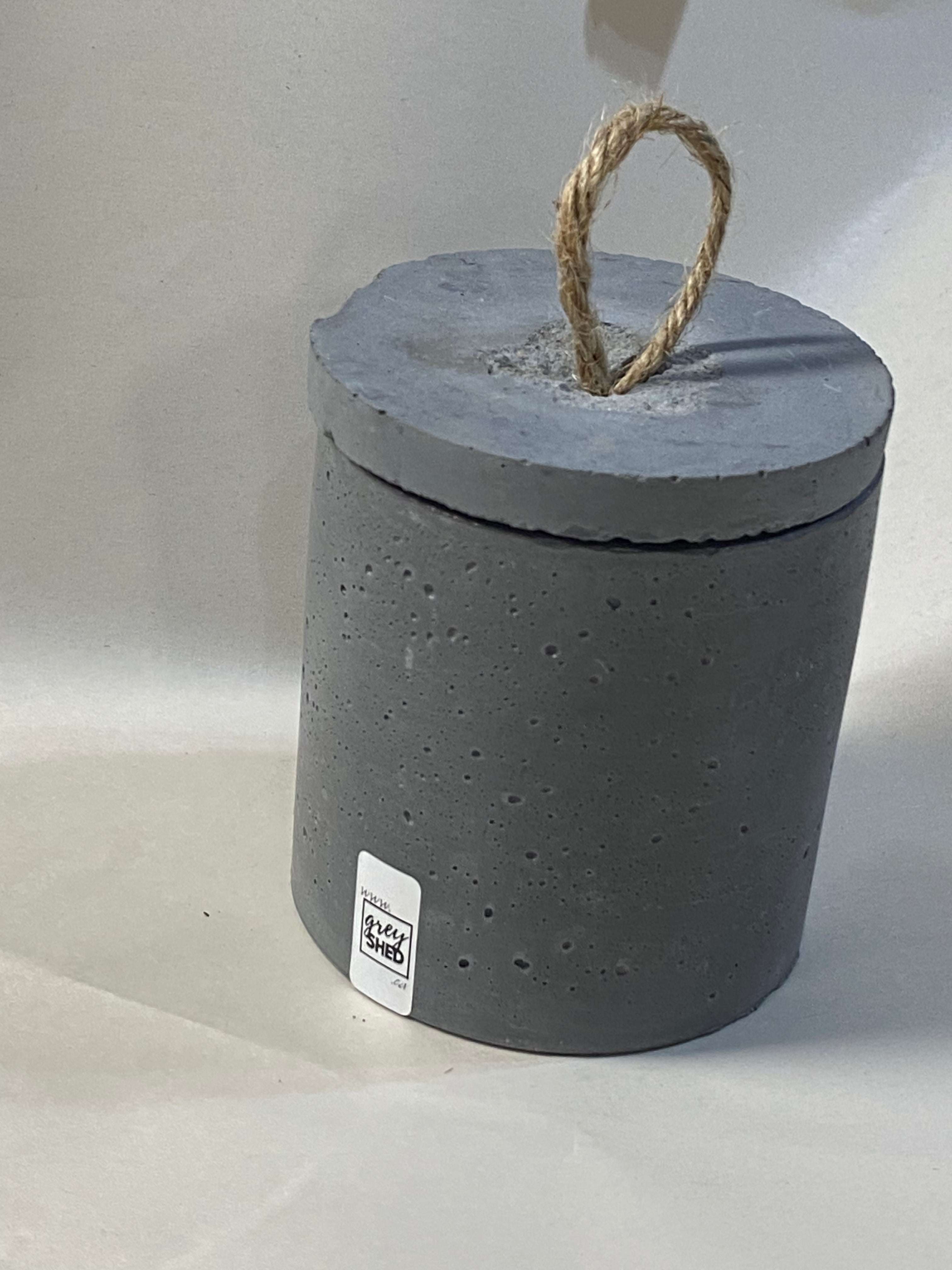 Concrete Container with Lid