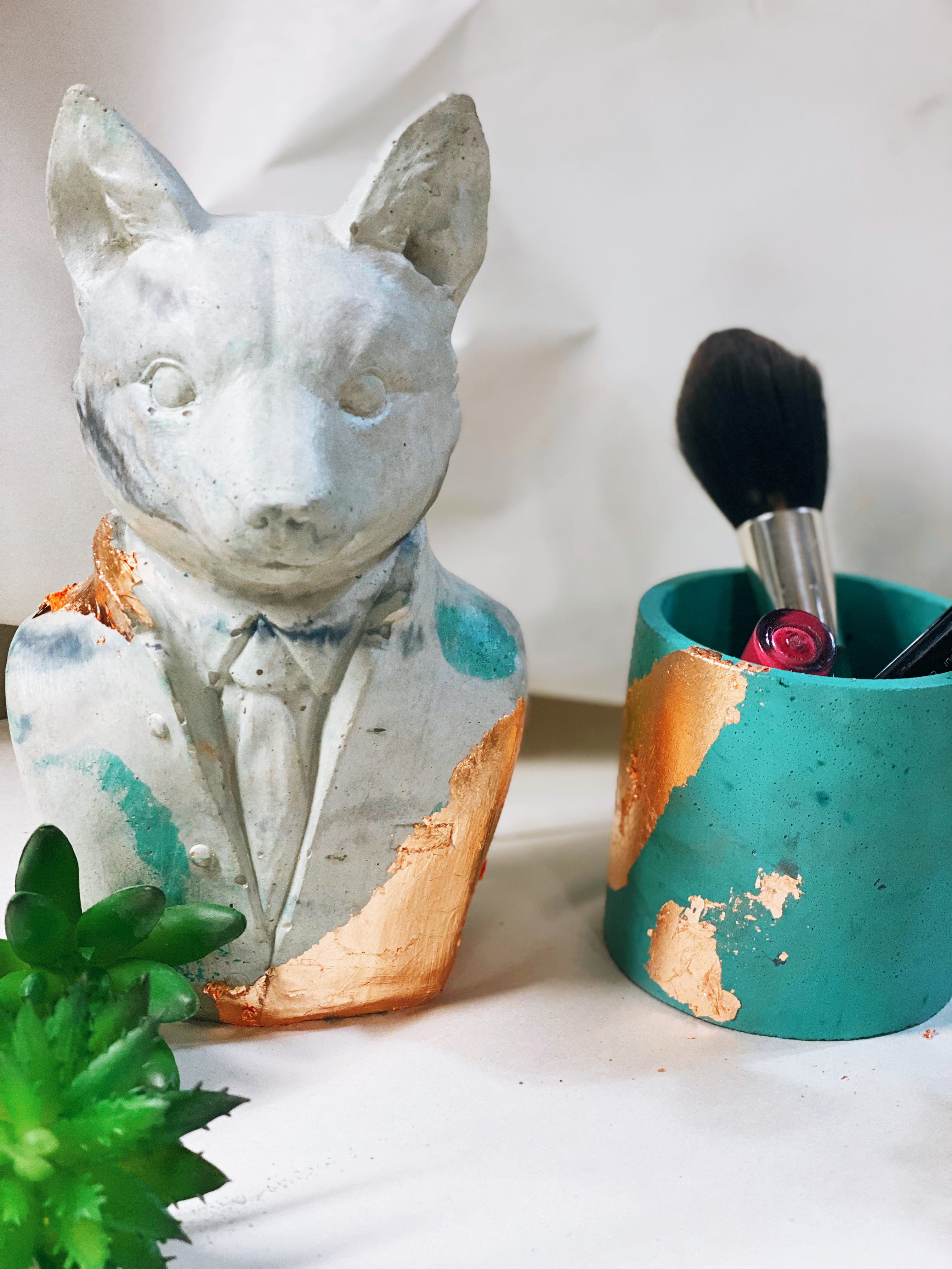 Make Up Brushes / Pen Holder