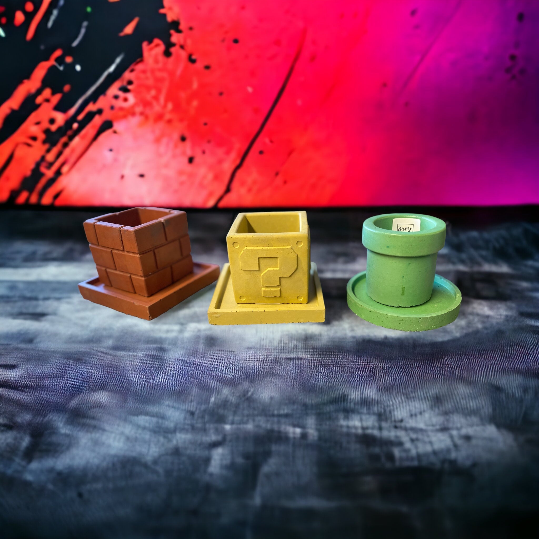 Little plumber planters