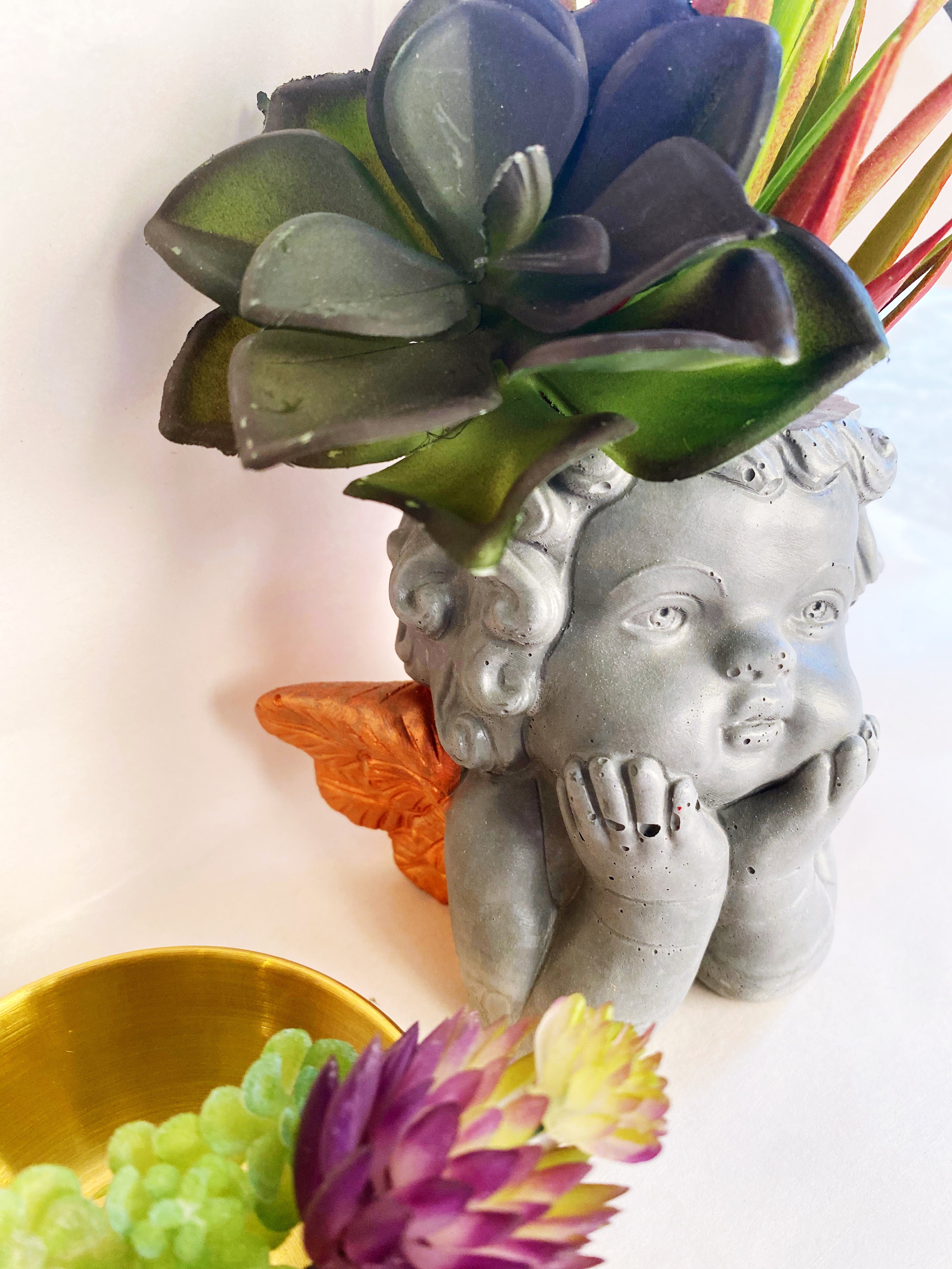 Gabriel Cherub Planter