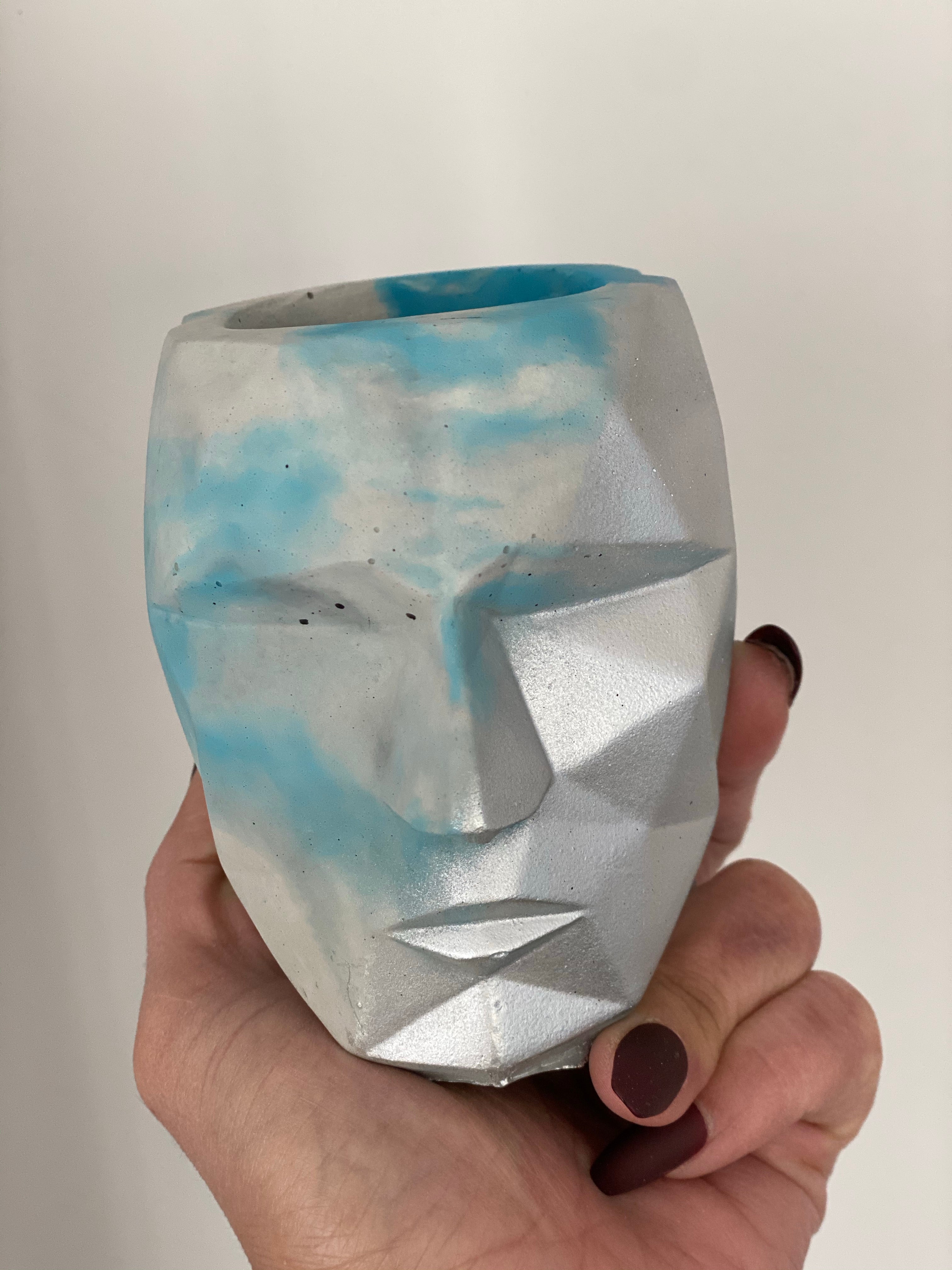 The Sven Concrete Planter